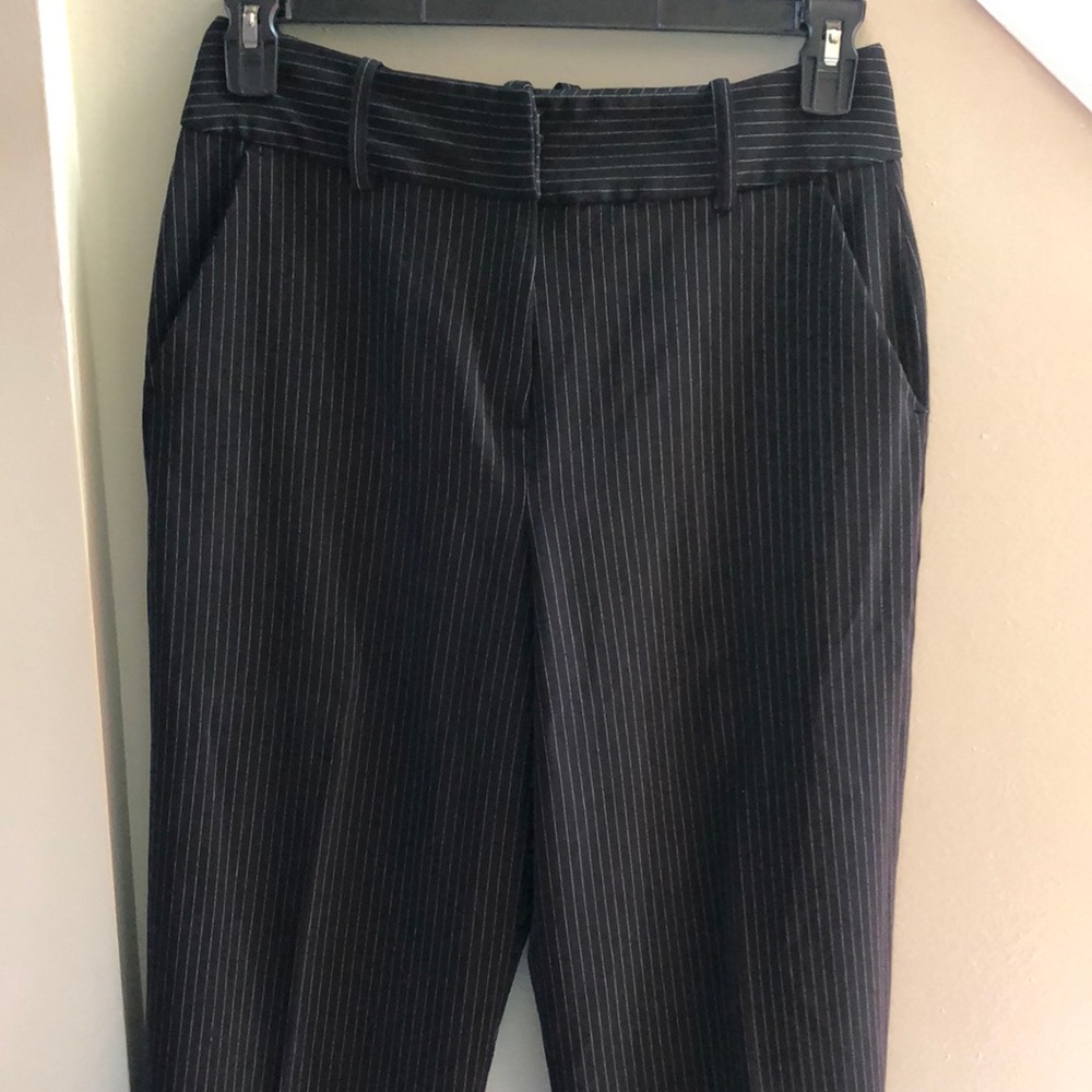 10 / $10 Larry Levine women’s pant